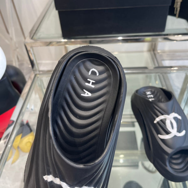 CC Slippers Black Foam 204135