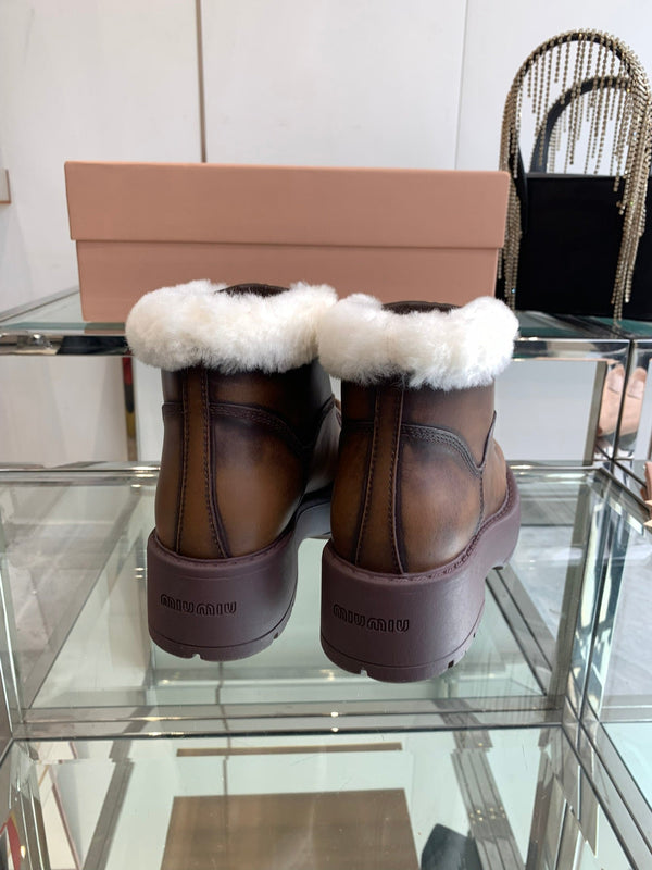 Miu Short Wool Boots Earth Brownopen-Hemmed Cowhide