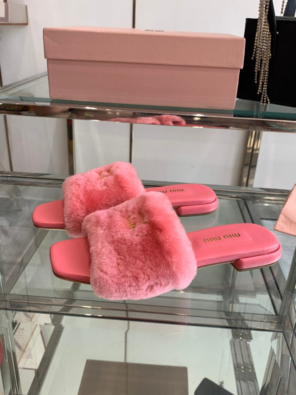 Miu Slippers Pink Super Soft Wool