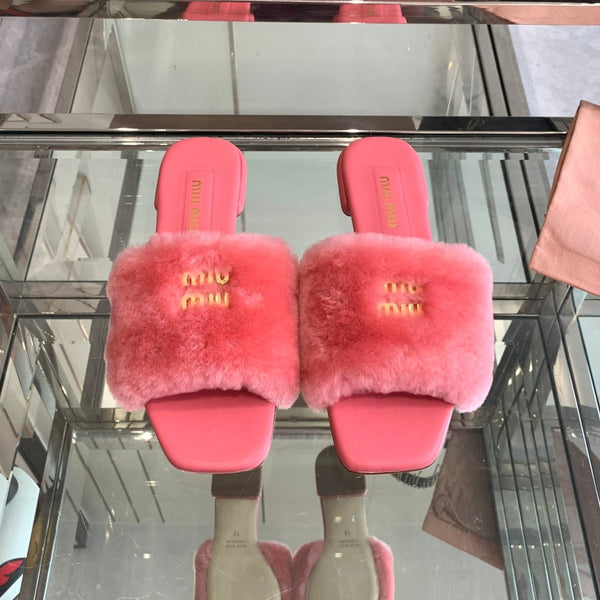 Miu Slippers Pink Super Soft Wool