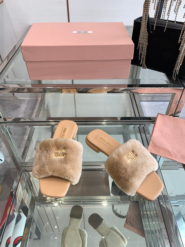 Miu Slippers Light Brown Super Soft Wool