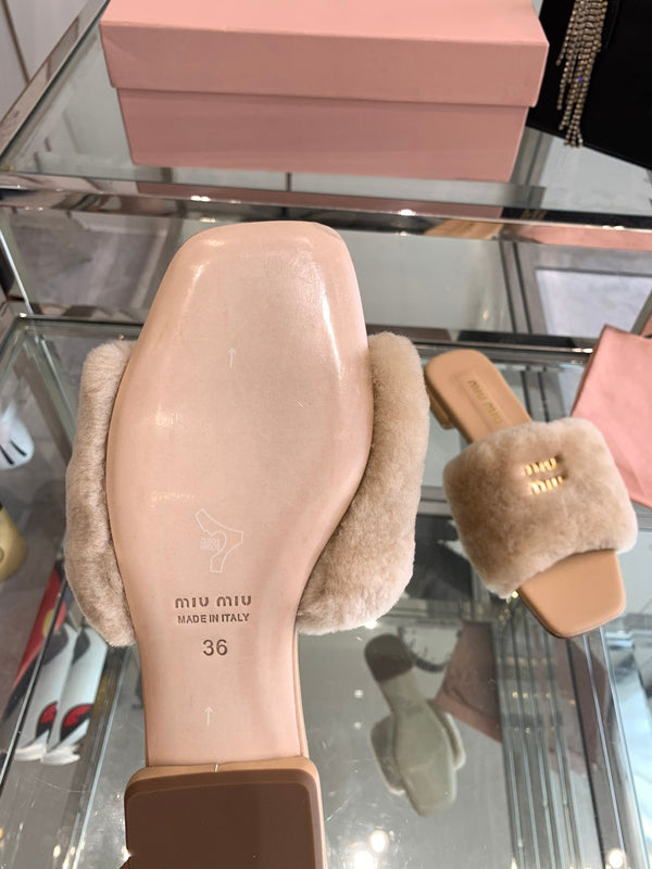 Miu Slippers Light Brown Super Soft Wool