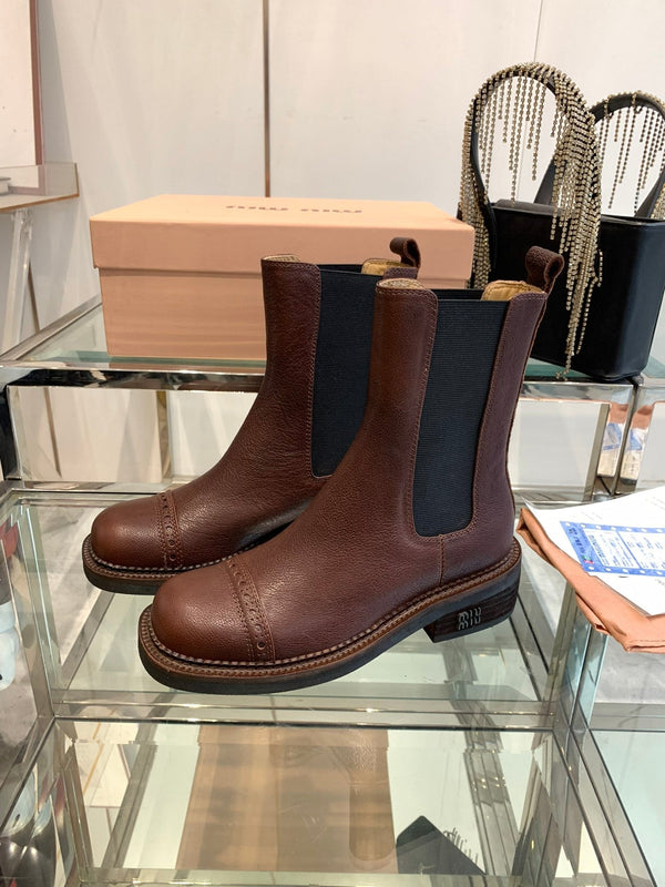 Miu Boots Brown Earth Vegetable Blended Cowhide