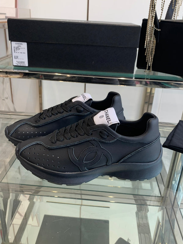CC Sneaker Black Cowhide 204108