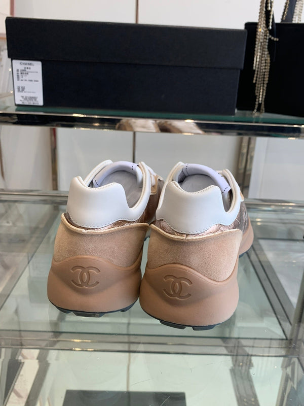 CC Sneaker Pink Cowhide 204112