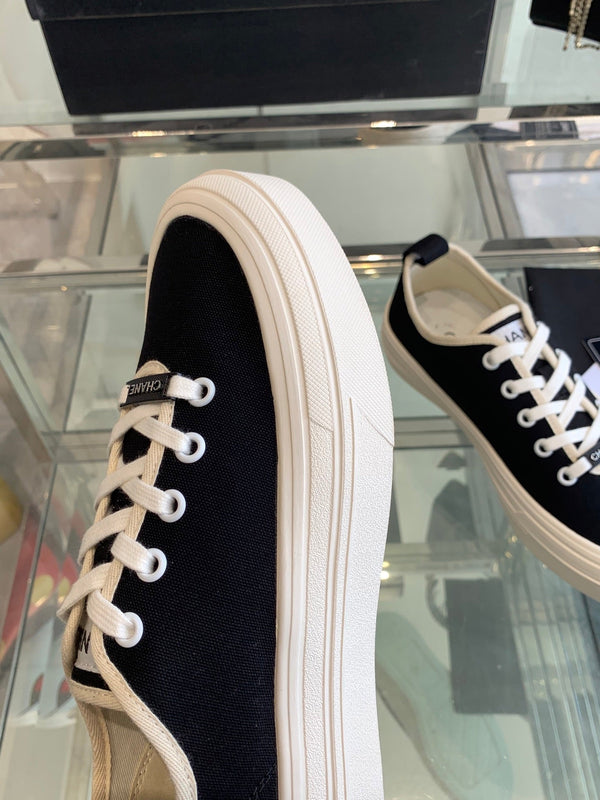 CC Sneaker Black Canvas 203261
