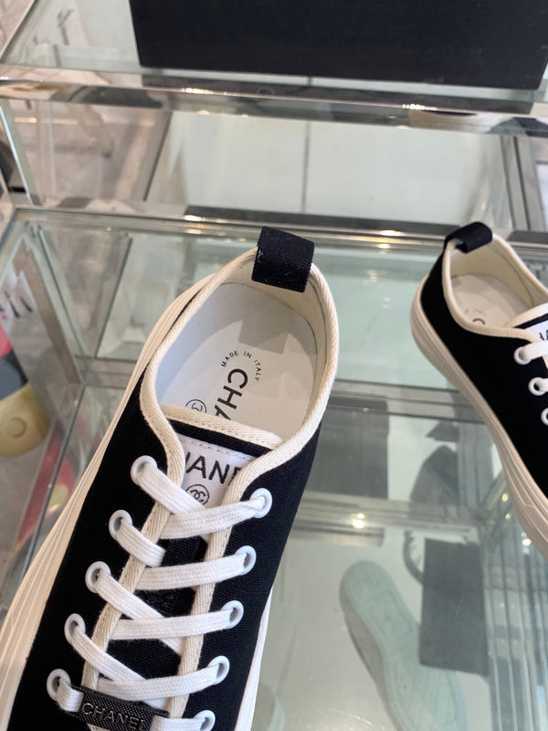CC Sneaker Black Canvas 203261