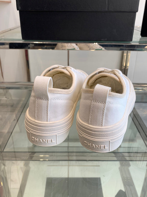 CC Sneaker White Canvas 203263