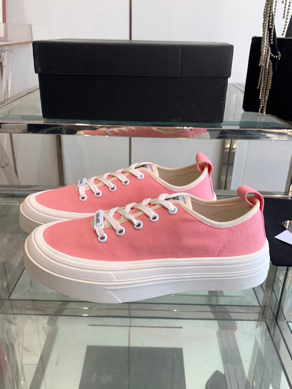 CC Sneaker Pink Canvas 203269