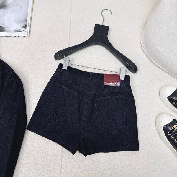 Gucci 25 Denim Short Dark Blue Cotton 596440