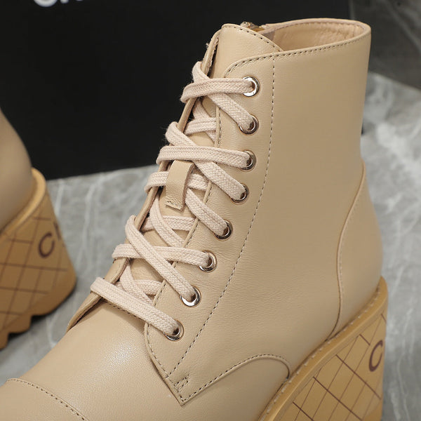 CC 24 Interlocking Logo Combat Boots 100mm Beige Lambskin 432651