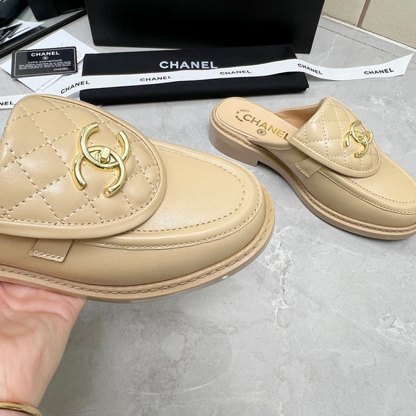 CC Mule Beige Quilted Calfskin