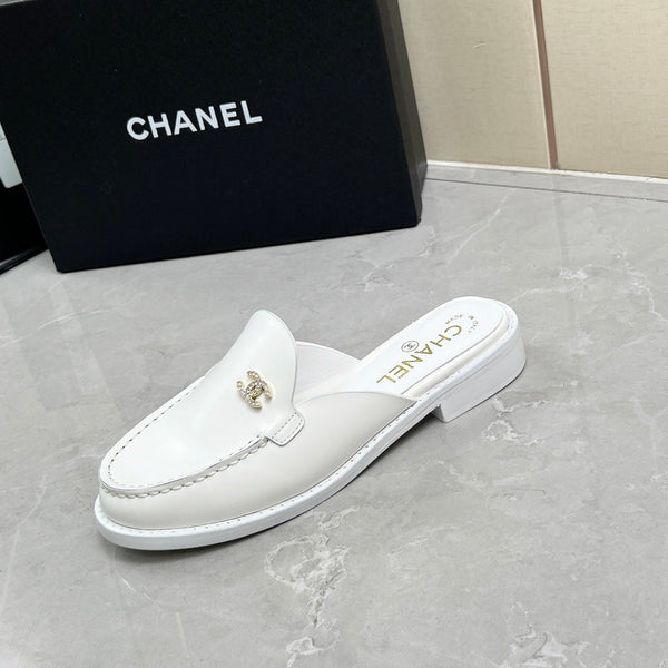 CC 25C Mule White Calfskin