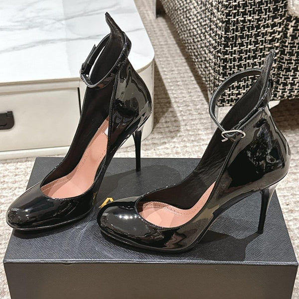 ALAIA ROUND-TOE HIGH HEELS 10 CM IN BLACK CALFSKIN