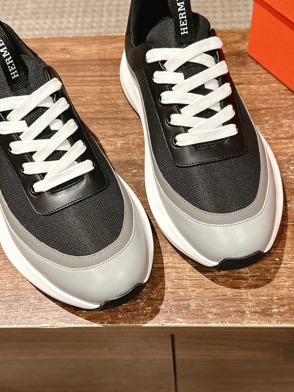 Sneaker HM Gramme in rete nera 317600