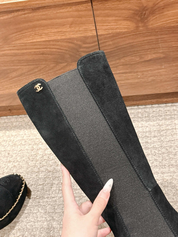 CC 25 Chelsea High Boots With Chain 85mm Black Suede 428213