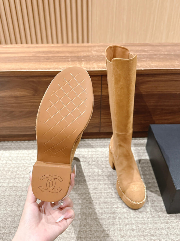 CC 25 Chelsea High Boots With Chain 85mm Beige Suede 428214