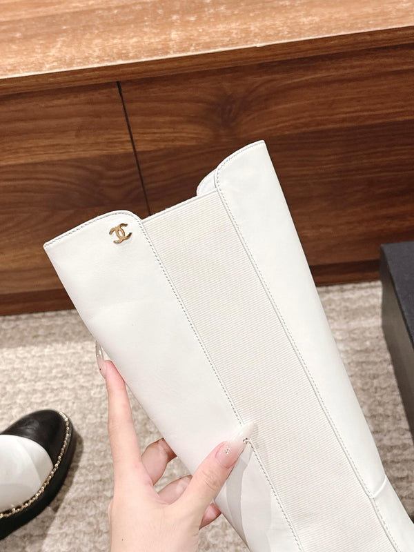 CC 25 Chelsea High Boots With Chain 85mm Black White Calfskin 428215