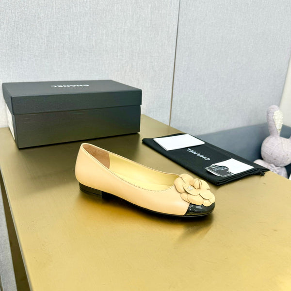 CC Loafers Nude Leather Mix Floral Pattern 297798