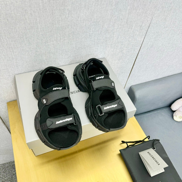 SANDALI SPORTIVI 3XL IN POLIURETANO, POLIESTERE E TPU NERO