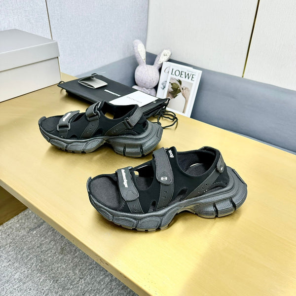 SANDALI SPORTIVI 3XL IN POLIURETANO, POLIESTERE E TPU NERO