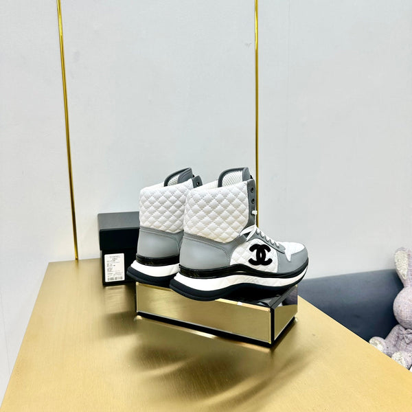 ATHLETIC SHOES IN WHITE MIX ASH GRAY CALFSKIN