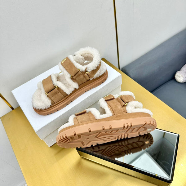 Dioract Sandal In Brown Suede And Wool Fleece Lining 111048