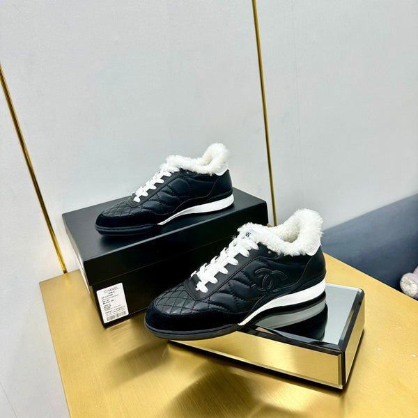 CC Low Sneaker Black Wool Cowhide 413856