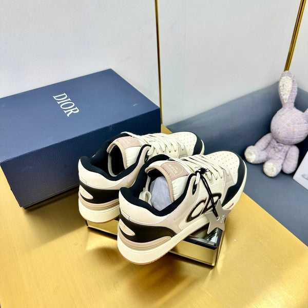 CD B57 Low-Top Sneaker In Black Calfskin 993820