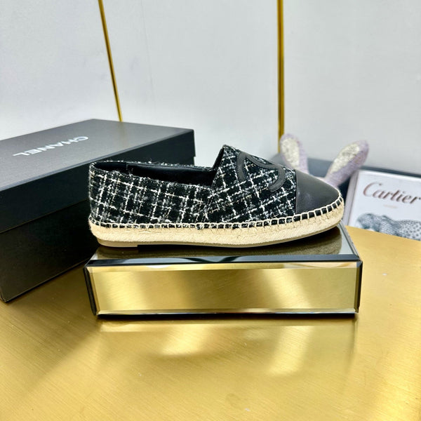 CC 25s Slip–on Espadrilles Black/White Tweed 297824
