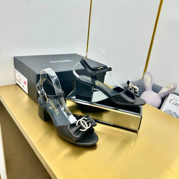 cc 25 sandalo fiocco 50mm pelle di pecora nera 238481