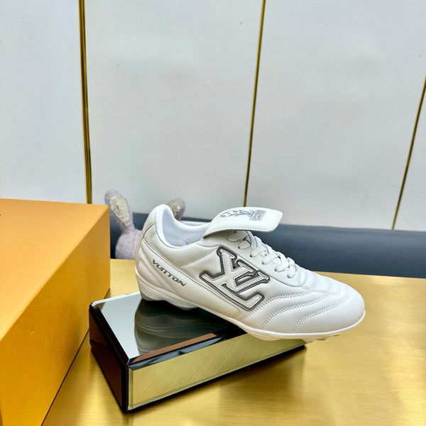 LV 25C Sneaker LV Footprint Soccer Blanc Cuir de Veau uni 219936