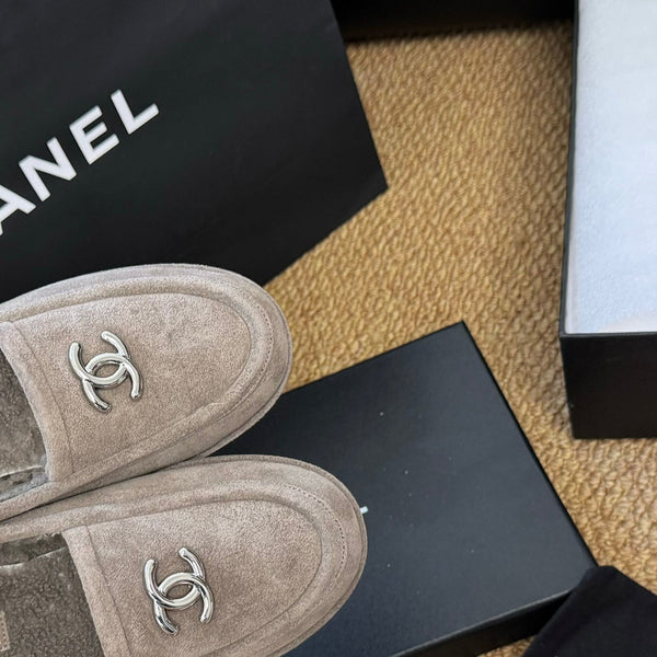 CC Flat Moccasins Grey Suede And Wool