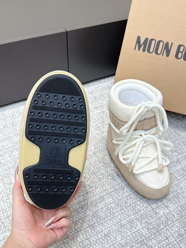 Moon Boot Icon White Beige Geometric Print Leather Cavas 515585