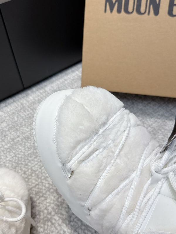 Moon Boot Icon Low Fur White Leather Faux Fur 515593