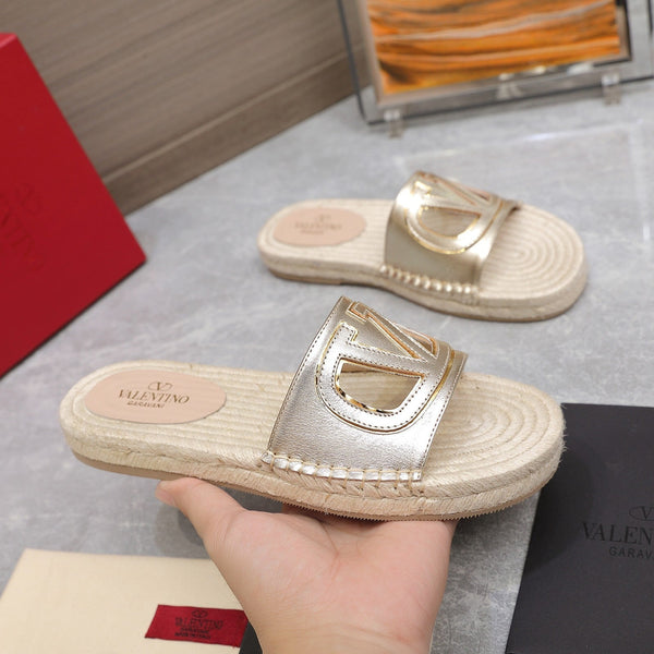 Vlogo Cut-Out Slide 20 Pelle di vitello dorata Suola beige Rafia