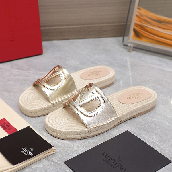 Vlogo Cut-Out Slide 20 Pelle di vitello dorata Suola beige Rafia