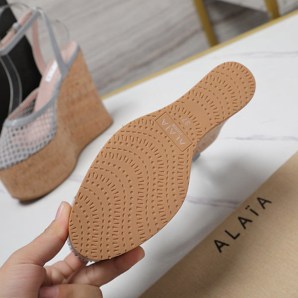ALAIA WEDGE SANDAL IN LIGHT GREY MESH AND BEIGE RUBBER