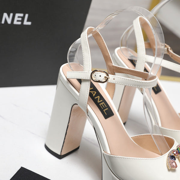 CC 25s Multicolor Stones Buckle Sandals 110mm White Patent Leather & Sheepskin 425825