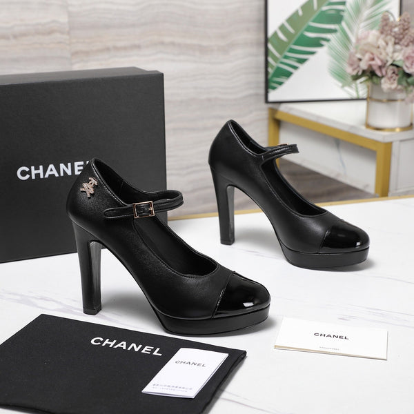 CC Buckle Platform Pumps 100mm Black Lambskin 425881