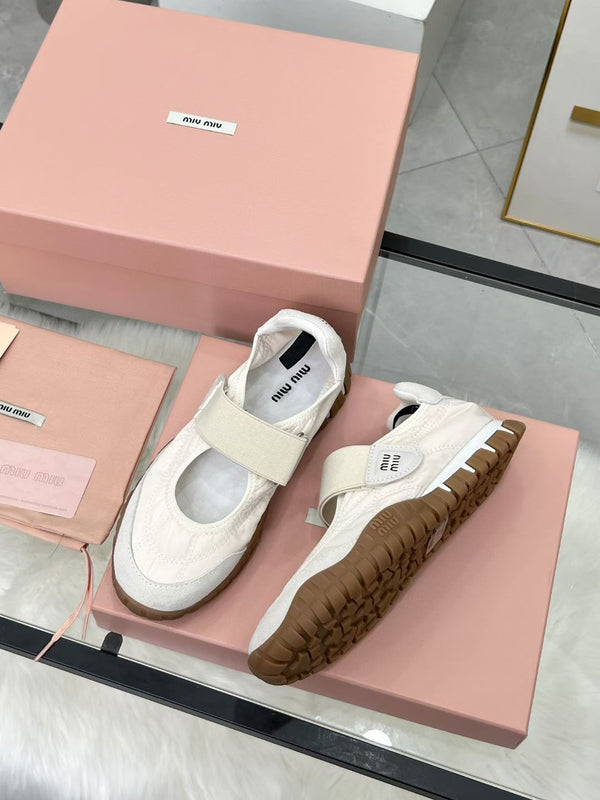 Miu Tyre Ballerina Shoes White Suede Fabric 456343