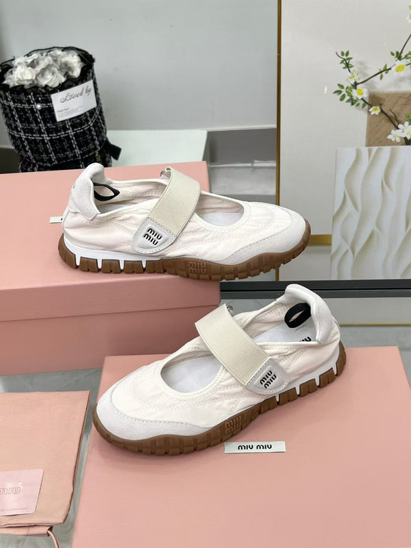 Miu Tyre Ballerina Shoes White Suede Fabric 456343