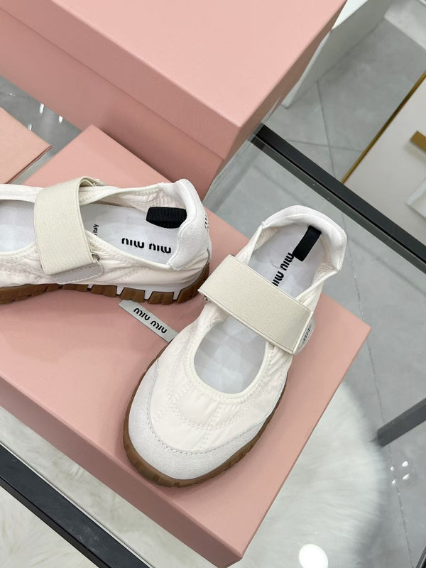 Miu Tyre Ballerina Shoes White Suede Fabric 456343