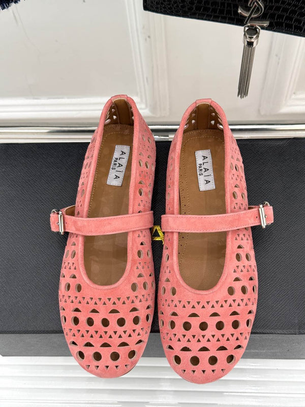 Alaia Women's Ballet Flat Pink Suede 293227