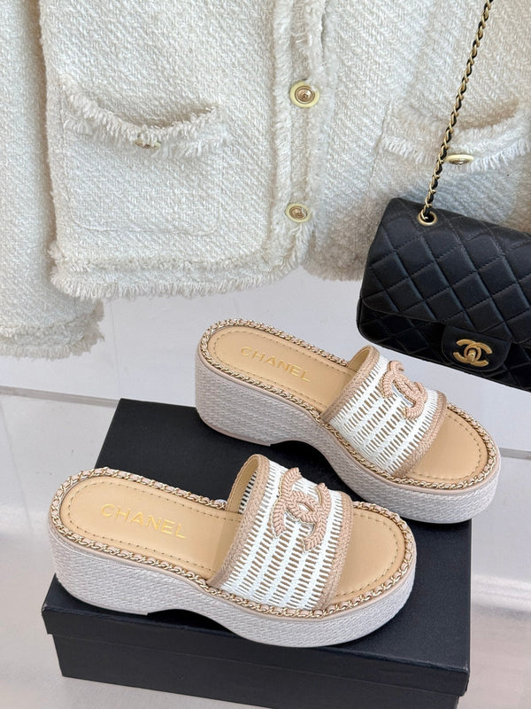 CC Mesh Hollow Chain Double C Thick-Soled Slippers 70mm Beige White 265648