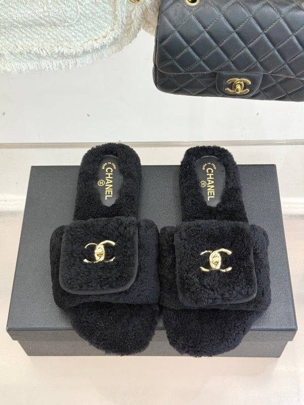Chanel 25 Buckle Flip-up Thick-soled Slippers Black Wool 465380