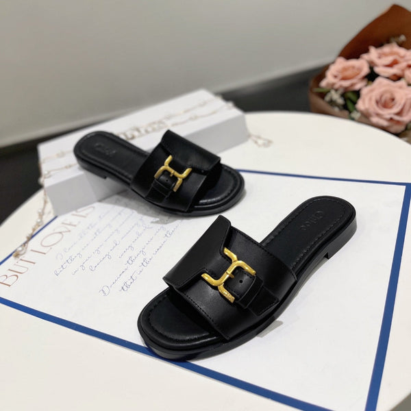 CHLOÉ HLOE MARCIE SLIDE IN BLACK CALFSKIN WITH GOLD HARDWARE