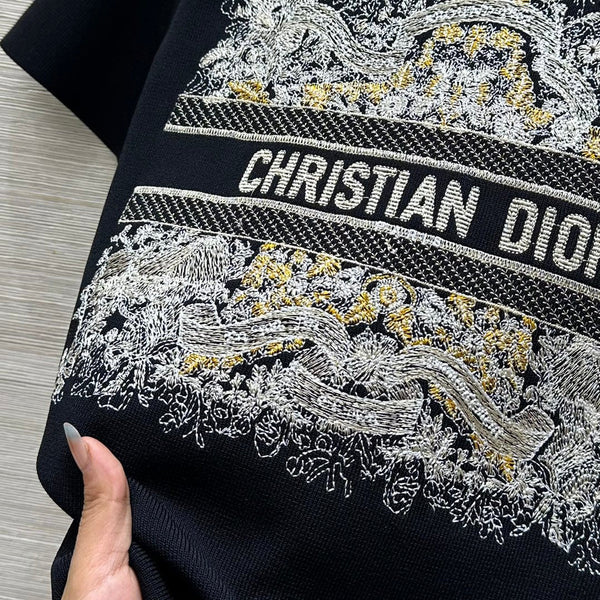CD 25 Star Embroidery Knitted Short-sleeved Top Black Tencel Wool