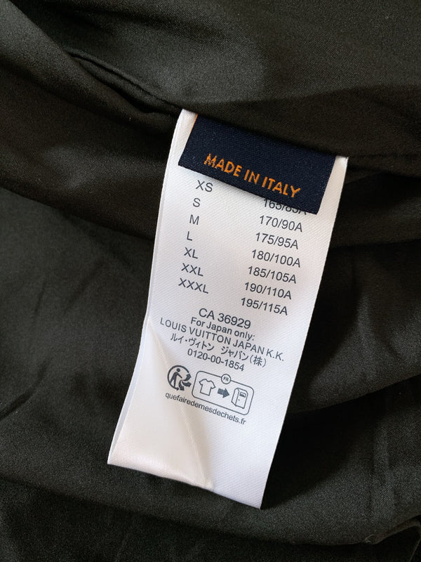 LV BLACK JACKET 239037