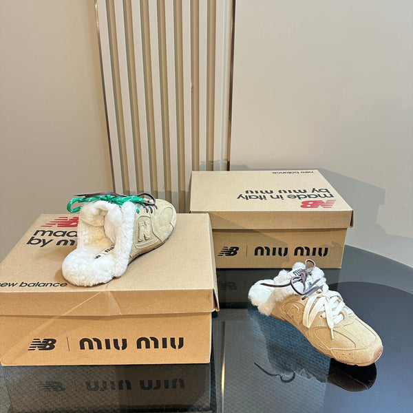 Miu x Balance 530 SL Mule Light Brown Suede